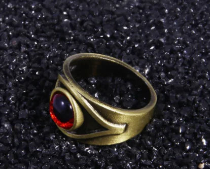 Vintage Crimson Brown Red Eye Ring