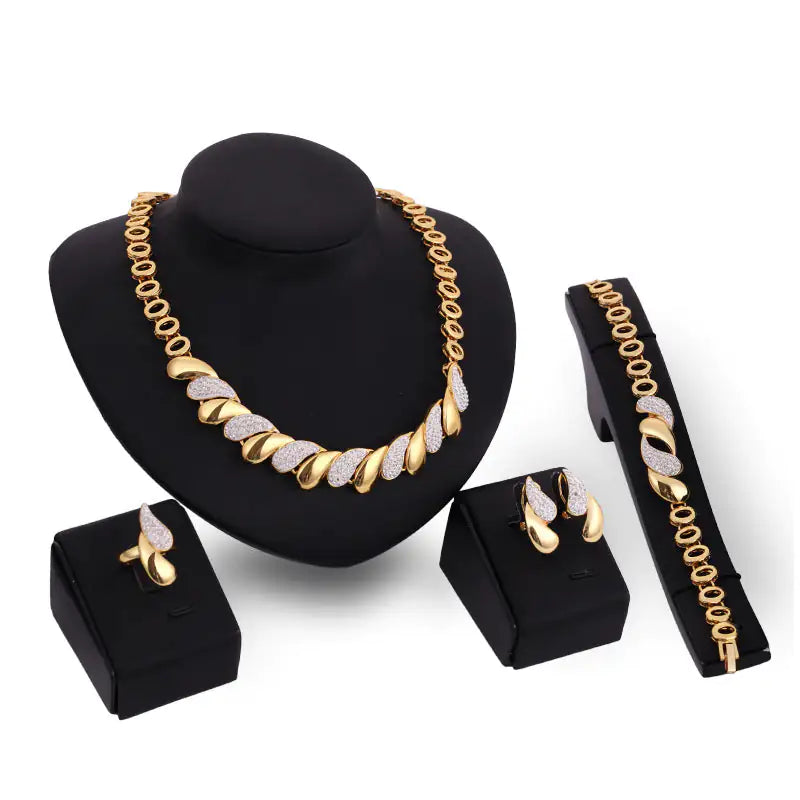 Gold Indian Bridal Jewelry Set - AlburyMart