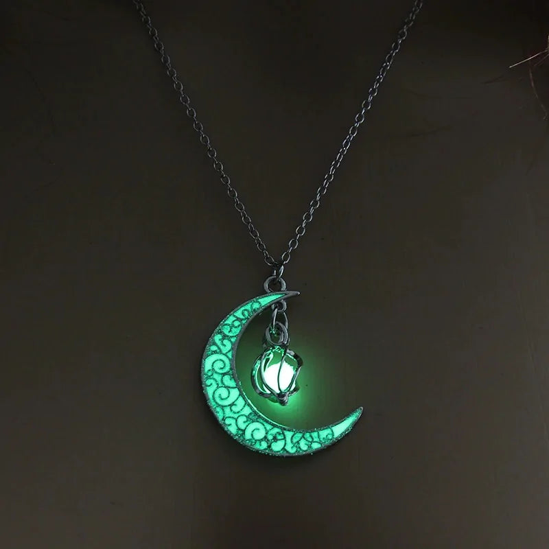 Moon Glowing Necklace - AlburyMart