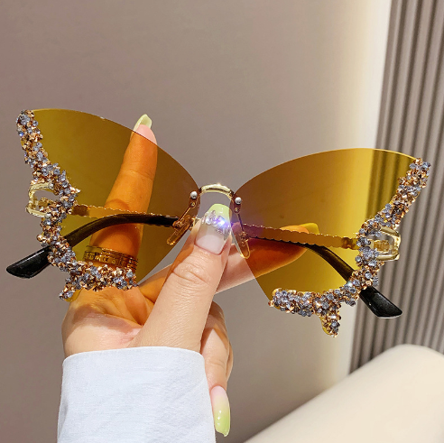 Diamond Butterfly Sunglasses - AlburyMart