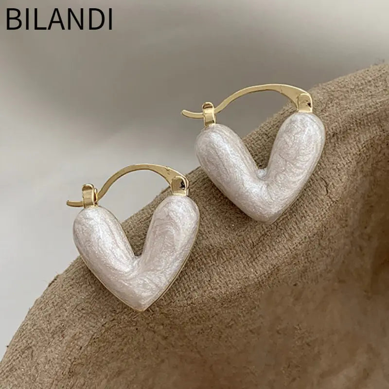 Bilandi Trendy Jewelry Shiny Heart Earrings - AlburyMart