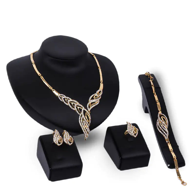 Gold Indian Bridal Jewelry Set - AlburyMart