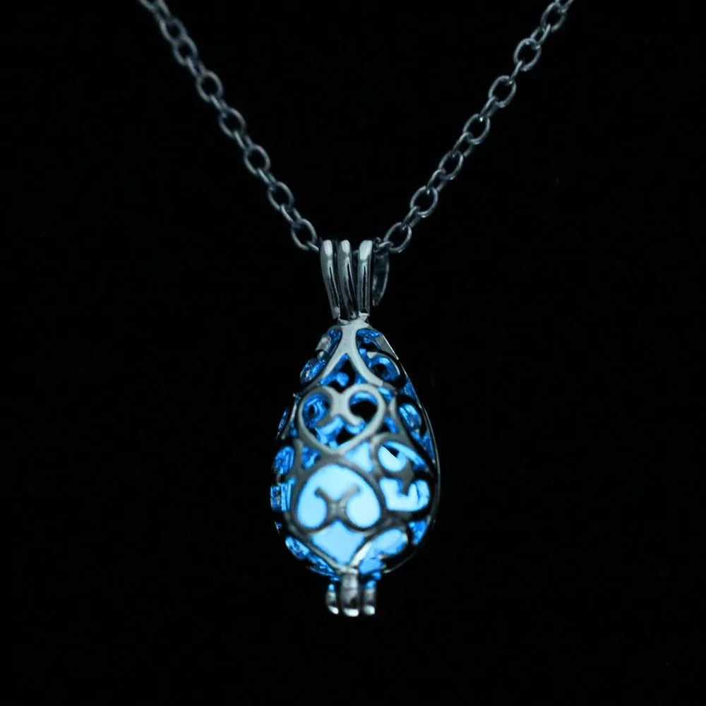 Moon Glowing Necklace - AlburyMart